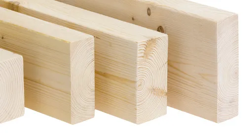 Konstruktionsvollholz (KVH) im Zuschnitt